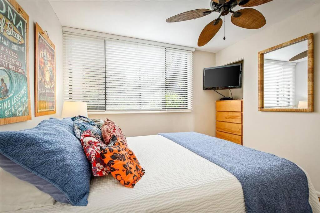 Beautiful 2/2 Condo In Kailua Kona. Ocean View! Екстериор снимка