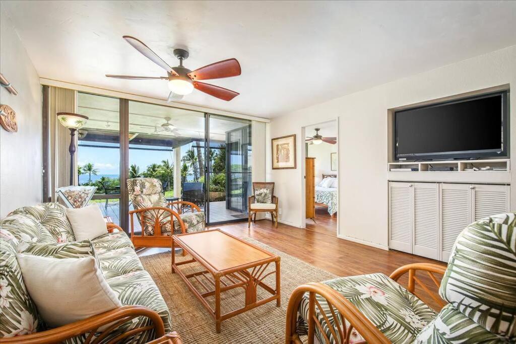 Beautiful 2/2 Condo In Kailua Kona. Ocean View! Екстериор снимка